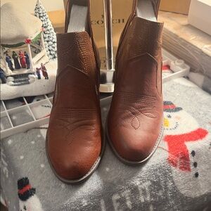 Easy Street Men's Tan Western Boots